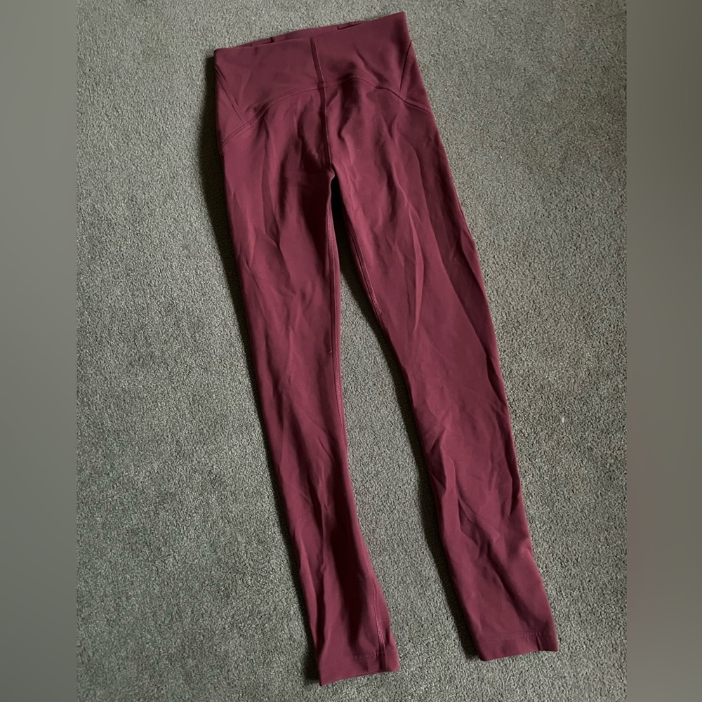 Lululemon INSTILL HIGH-RISE TIGHT 25" in color Mulled Wine 💋